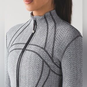 Lululemon Define Jacket Size 8 - Hazy Heather white and black